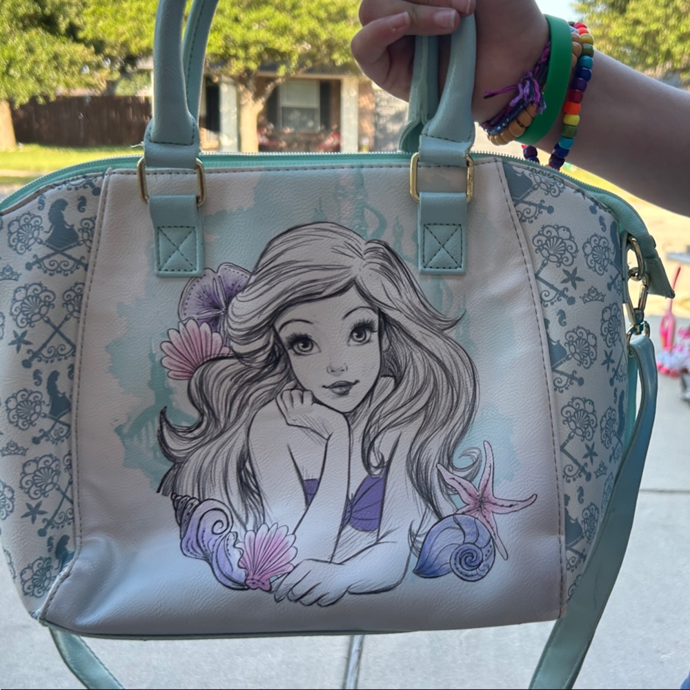 Loungefly Ariel Shoulder Bag - White and Blue